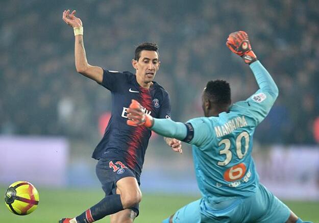  巴黎圣日耳曼主场逆转击败马赛锁定半程冠军  